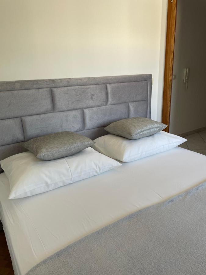 Apartments Vip Сплит Екстериор снимка