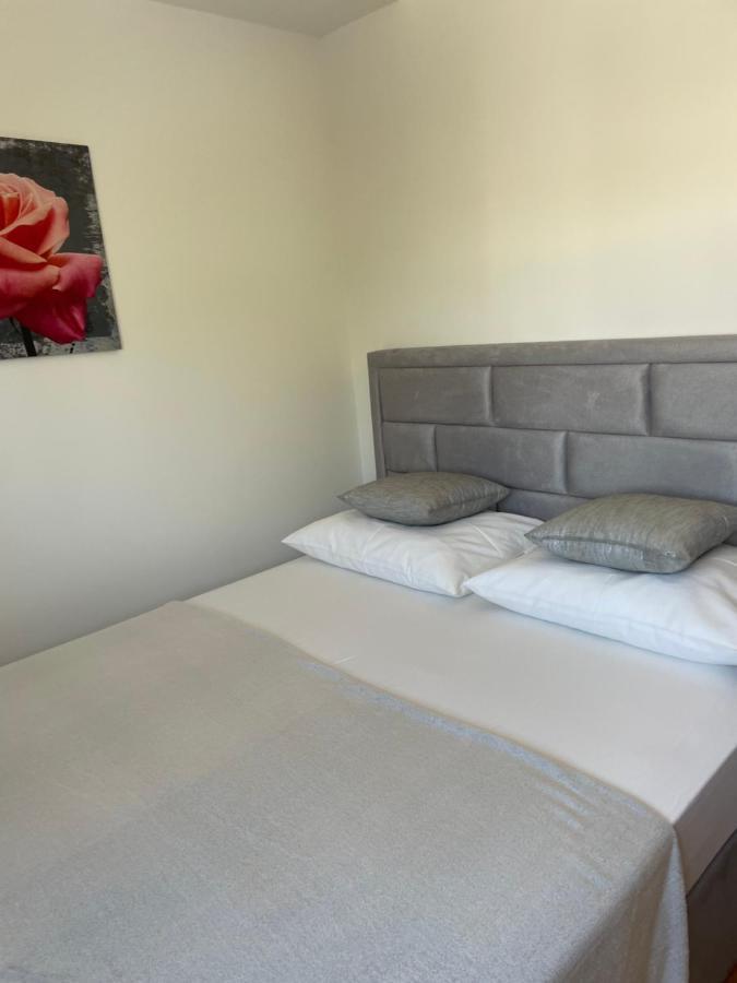 Apartments Vip Сплит Екстериор снимка