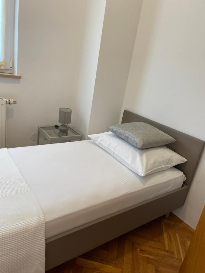 Apartments Vip Сплит Екстериор снимка