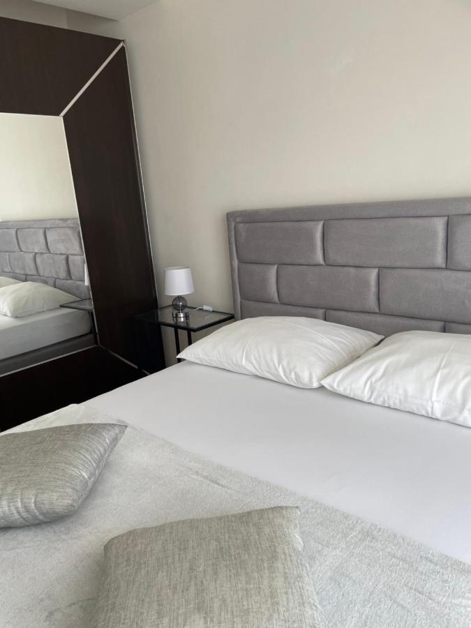 Apartments Vip Сплит Екстериор снимка